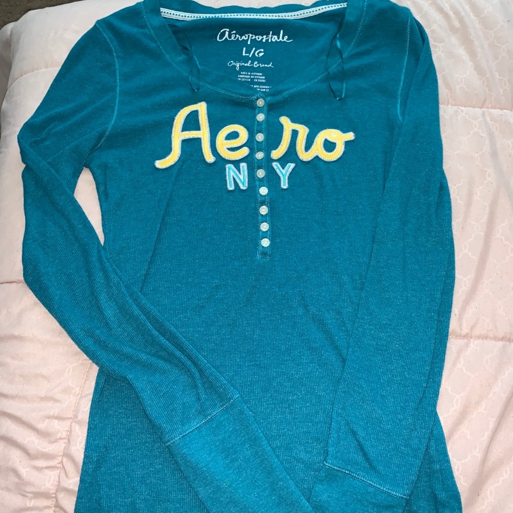 Aeropostale long sleeve shirt!